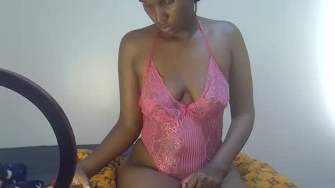 Snapshot of shanizzz chatting on 04.23.26 shanizz online show from 04.23.26