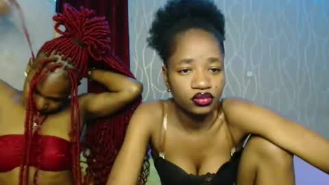 Snapshot of shankyznoviana chatting on 05.19.26 Shanky online show from 05.19.26