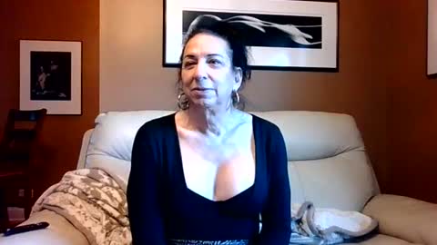 Snapshot of shannalicous chatting on 06.15.26 Shannon Spears online show from 06.15.26