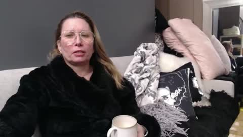 Shannon07 online show from 12.30.24