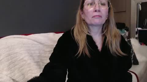 Shannon07 online show from 02.23.25