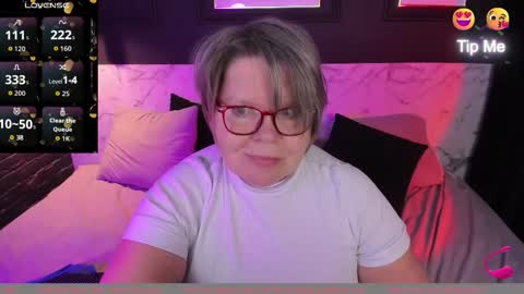 Shannon online show from 12.20.25