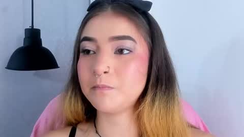 Shanntal  online show from 10.08.25