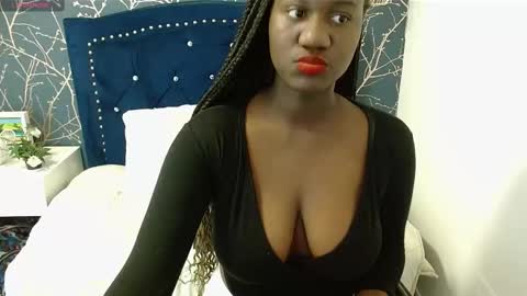 Snapshot of shanntall_tk chatting on 02.11.25 shanntall_tk online show from 02.11.25