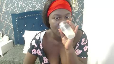 Snapshot of shanntall_tk chatting on 03.03.25 shanntall_tk online show from 03.03.25