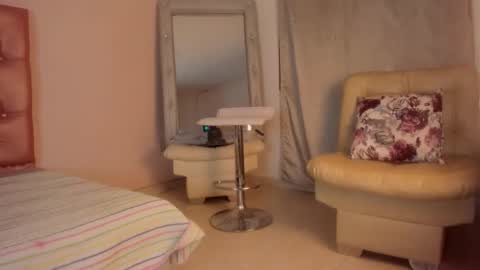 shantal_cruz1 online show from 03.24.26