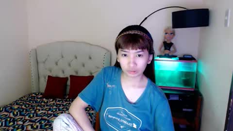 Snapshot of shantalfoxxy chatting on 02.14.26 SHANTA FOX s online show from 02.14.26