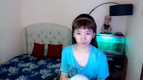 Snapshot of shantalfoxxy chatting on 02.18.26 SHANTA FOX s online show from 02.18.26