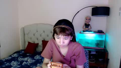 SHANTA FOX  s online show from 03.04.26