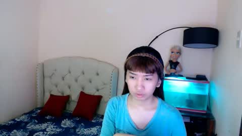 SHANTA FOX  s online show from 03.10.26