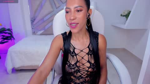 Shantall wills online show from 01.13.25