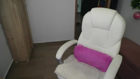 Lau online show from 04.01.26