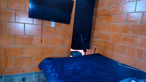 My real name is bella  Much Gust  online show from 12.27.24