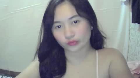 Snapshot of share_rhea chatting on 03.16.26 Kah online show from 03.16.26