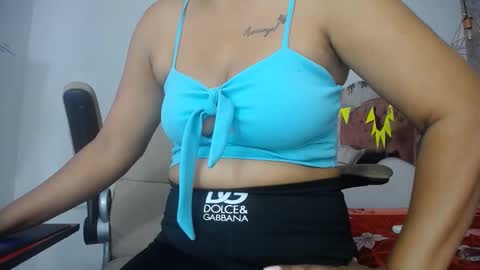 Snapshot of sharick_greco chatting on 10.06.25 SHARICK online show from 10.06.25