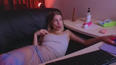 Candy online show from 01.15.26