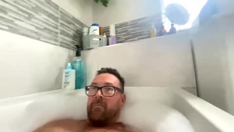 Snapshot of sharksboy16 chatting on 02.07.25 Sharksboy online show from 02.07.25