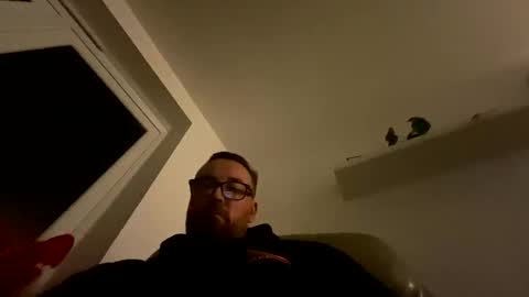 Snapshot of sharksboy16 chatting on 11.16.25 Sharksboy online show from 11.16.25