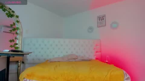 Sharlot online show from 12.03.25