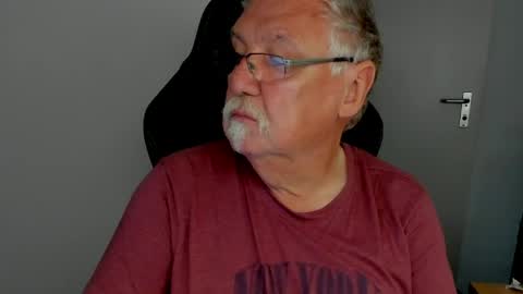 sharlots_pet online show from 05.07.26