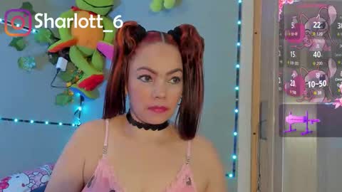 Snapshot of sharlott_smith1 chatting on 11.30.25 Sharlott online show from 11.30.25