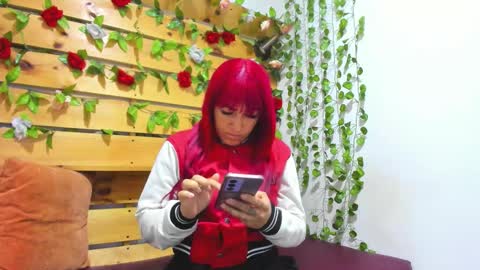 Snapshot of sharol_heart_ chatting on 09.10.25 Sharol online show from 09.10.25