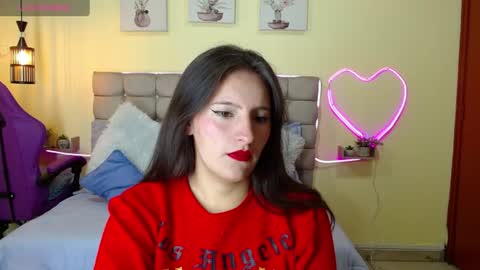 ESTEFI  online show from 08.07.26