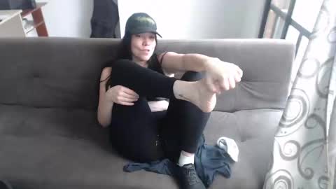 Snapshot of sharoonnn34 chatting on 02.05.25 SHAROON online show from 02.05.25