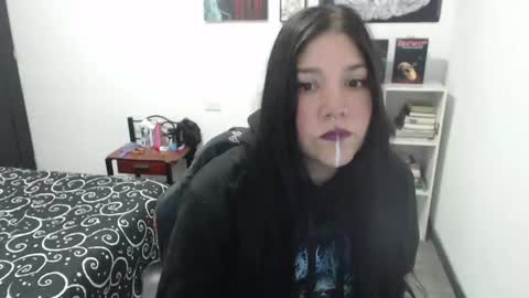 Snapshot of sharoonnn34 chatting on 03.05.25 SHAROON online show from 03.05.25