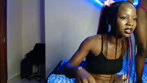 Snapshot of shasha_marley chatting on 11.25.25 Shasha online show from 11.25.25