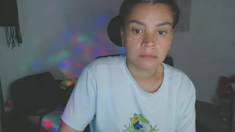 Snapshot of shayna_cute chatting on 06.09.26 Shayna online show from 06.09.26