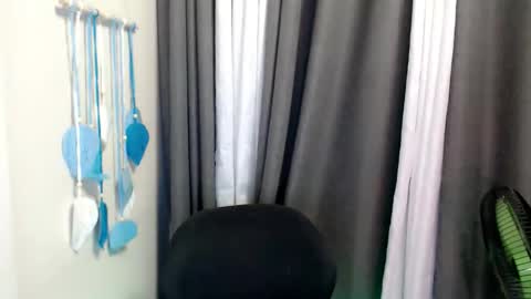 Snapshot of shea_andrea chatting on 05.14.26 shea_andrea online show from 05.14.26