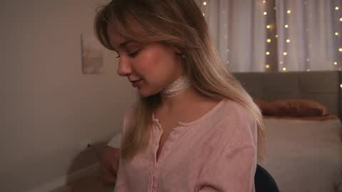 shebuny online show from 04.10.26