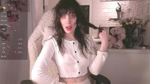 Chiara online show from 12.13.24