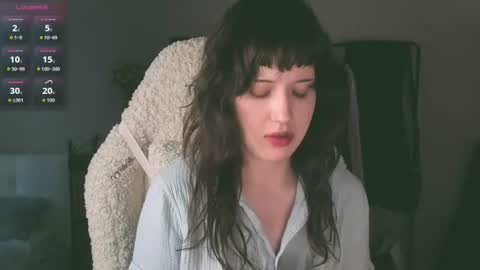 Snapshot of sheeny_shy chatting on 07.13.26 Chiara online show from 07.13.26