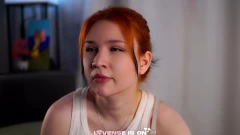 Snapshot of sheliamuyres chatting on 04.15.26 Lina online show from 04.15.26