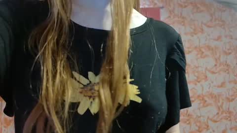 Erika online show from 09.19.25