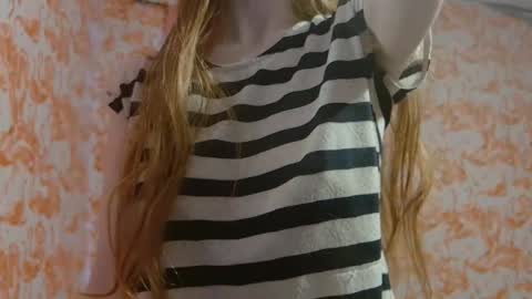 Erika online show from 03.30.26