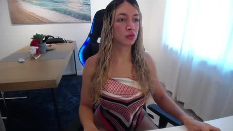 Shellsy H   online show from 01.06.25