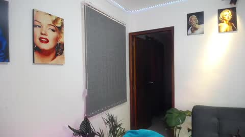 Shellsy H   online show from 01.29.25