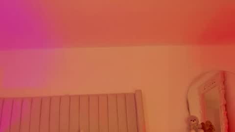 Snapshot of shelynna_azzul chatting on 02.14.26 shelynna_azzul online show from 02.14.26