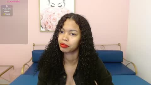 Snapshot of shenna_brunette_ chatting on 02.23.25 Shenna online show from 02.23.25