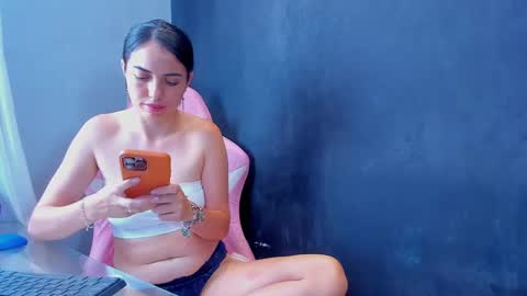 Snapshot of sherilkwang_ chatting on 02.19.25 .. Sherilk .. online show from 02.19.25