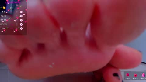 Snapshot of sherilkwang_ chatting on 03.11.25 .. Sherilk .. online show from 03.11.25