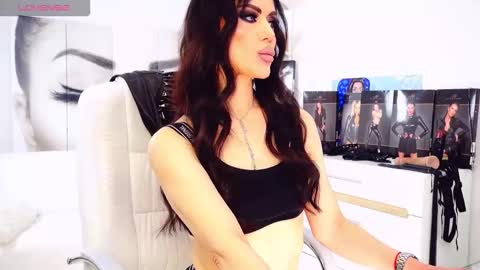 SherlisMoon  online show from 02.21.26