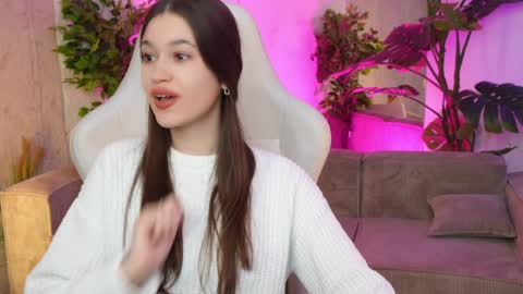 Snapshot of sheryl_elegance chatting on 01.09.25 Sheryl online show from 01.09.25