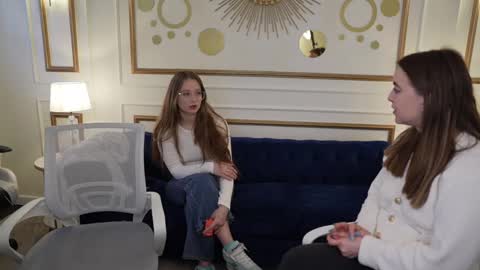 Snapshot of sheryl_elegance chatting on 03.05.25 Sheryl online show from 03.05.25