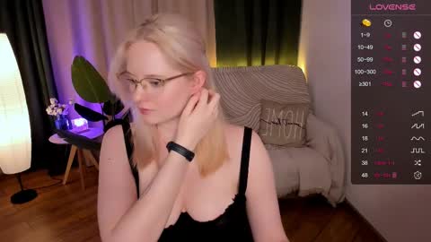 Hello guys my name is Aemilia online show from 02.16.25