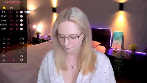 Hello guys my name is Aemilia online show from 02.18.25