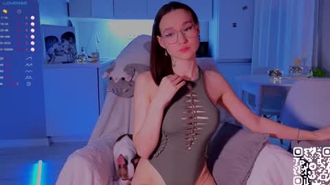 Snapshot of shey1i chatting on 12.13.24 Sheyli online show from 12.13.24